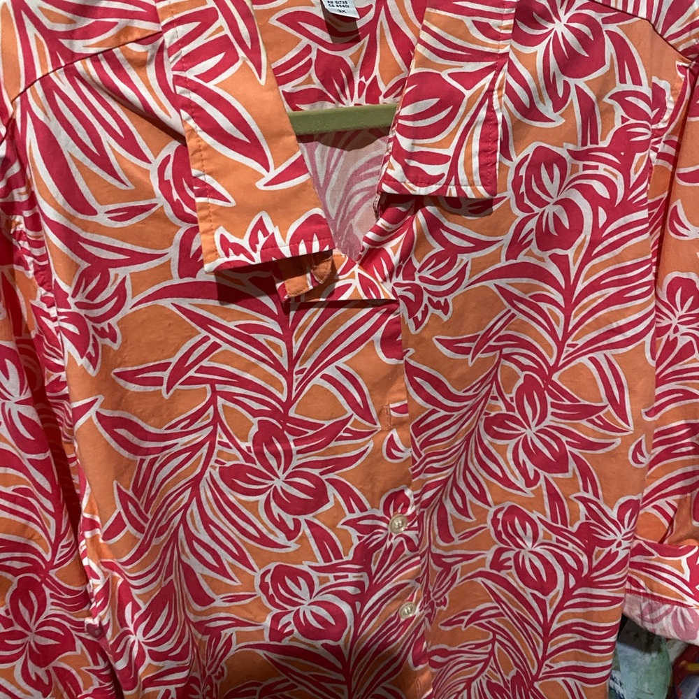 Izod Women's Red and Pink Stretch Shirt